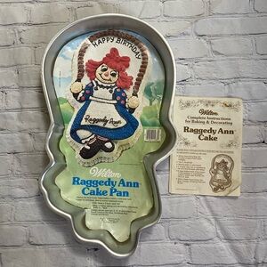 Vintage Wilton Cake Pan Baking Raggedy Ann Happy Birthday Pan W/ Cover &  Recipe